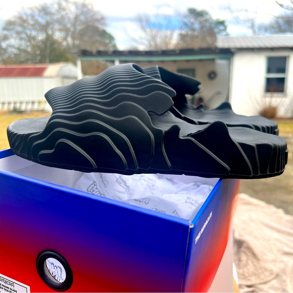 Nami Auracles / BRAND NEW/NEVER WORN